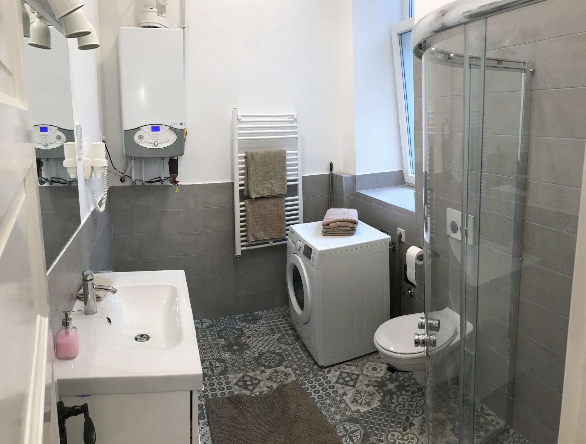 Ambassador Apartment Budapest Eksteriør billede